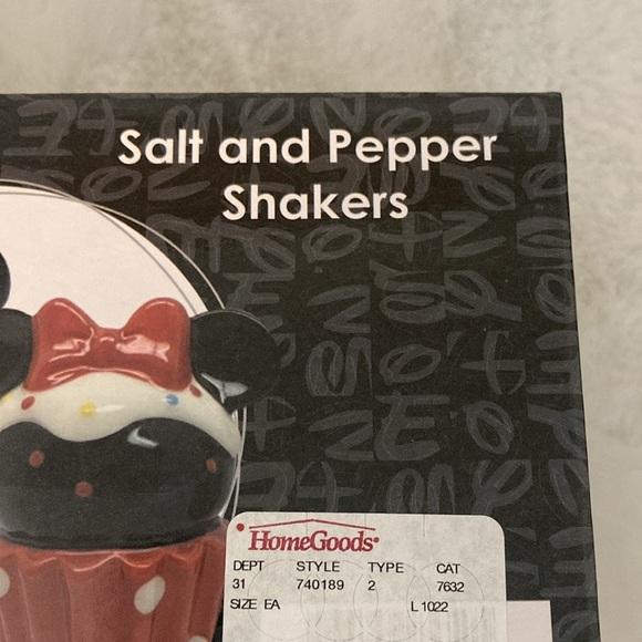 Disney Mickey and Minnie Mouse Cupcake Shakers - Picture 5 of 8